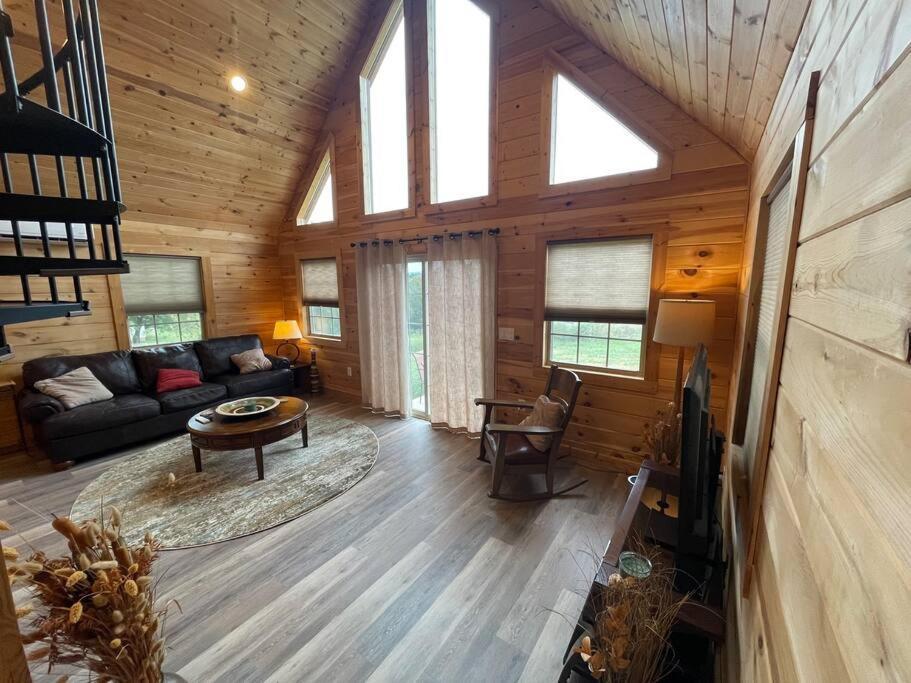 Cozy 1 Bedroom Cabin In The Heart Of Jonesborough Eksteriør bilde