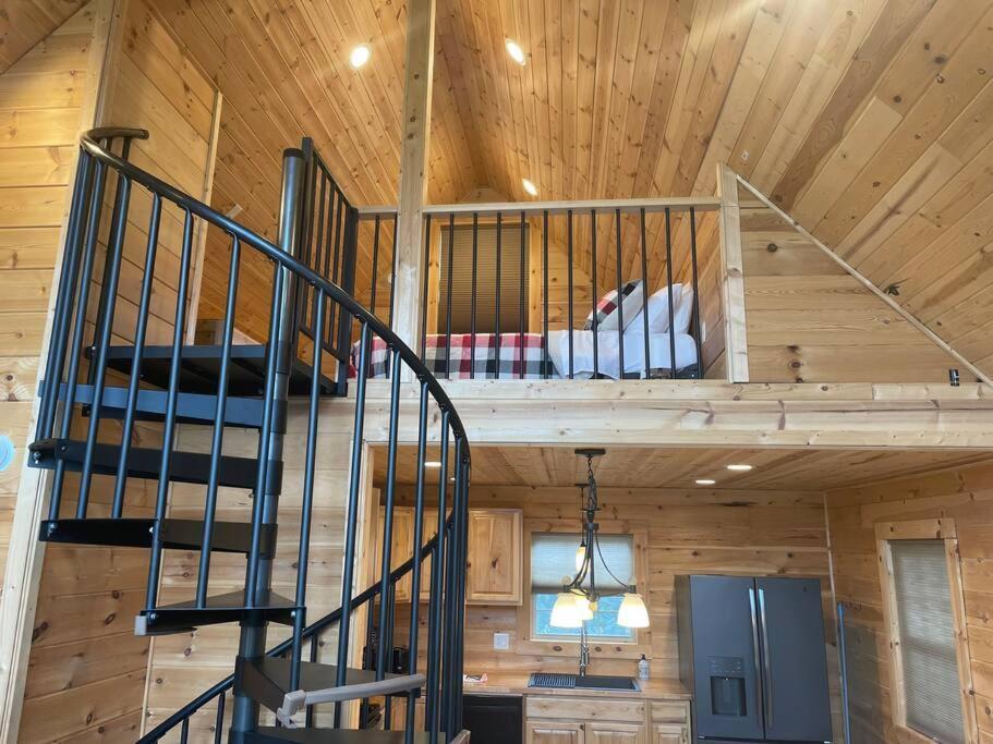 Cozy 1 Bedroom Cabin In The Heart Of Jonesborough Eksteriør bilde